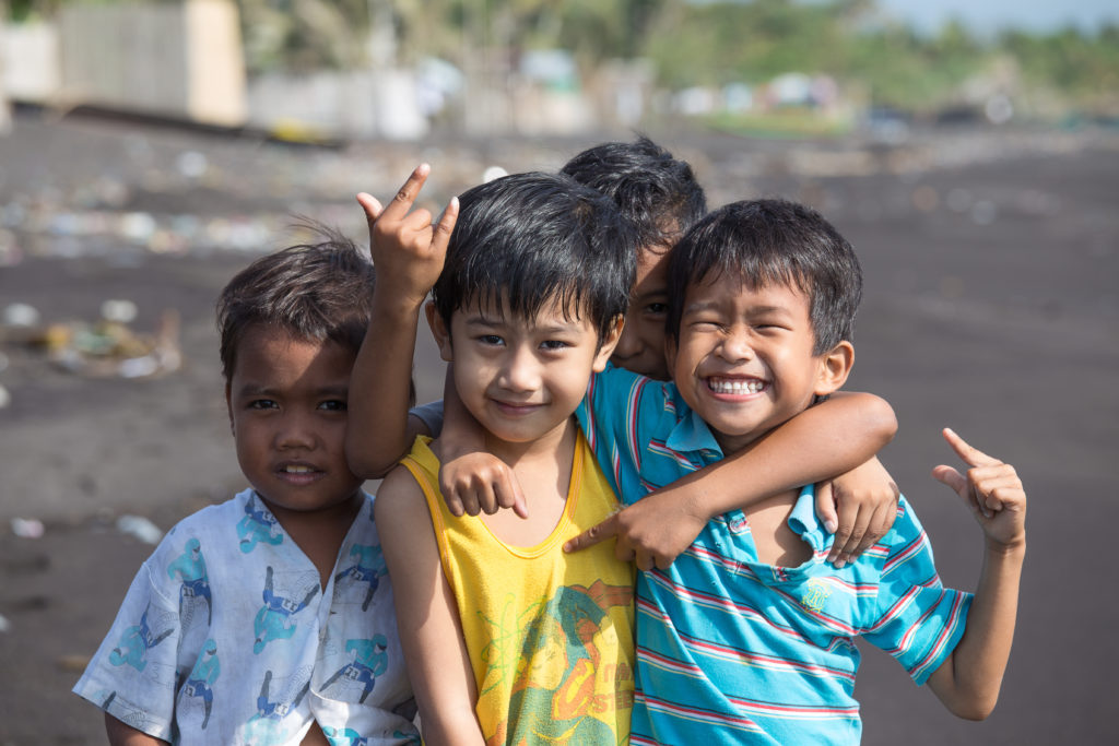 Filipino children smiling